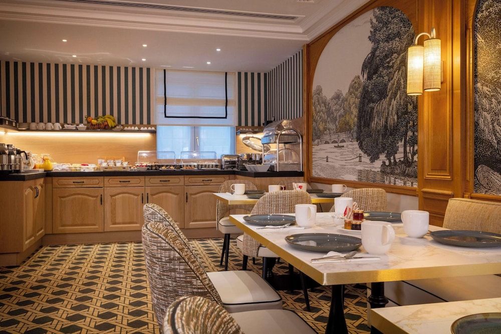 undefined Hôtel Horset Opéra, BW Premier Collection 8