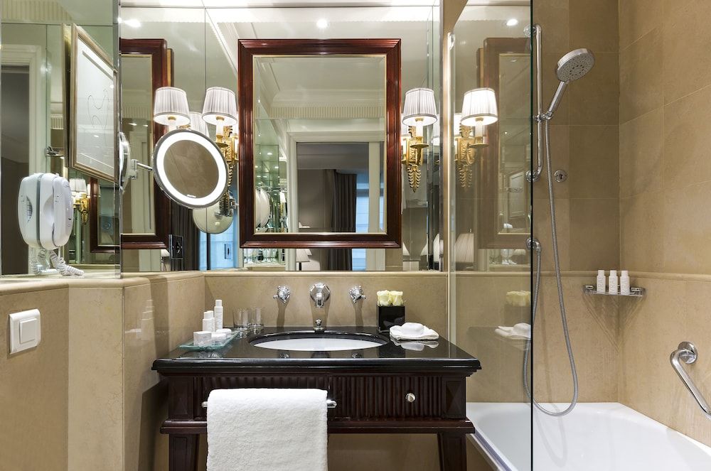 undefined Hôtel Francois 1er 5