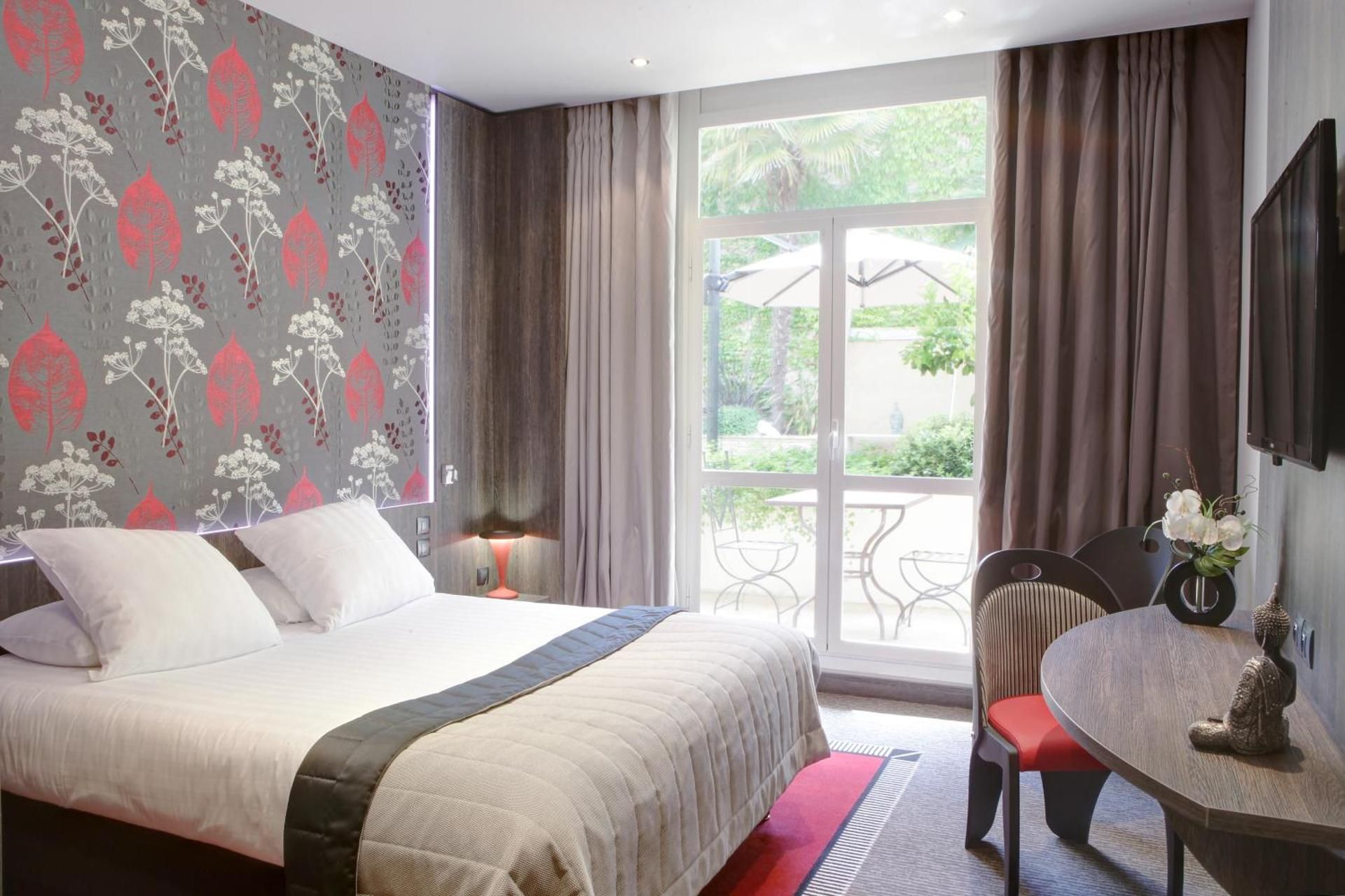 undefined Best Western Premier Le Patio des Artistes 2