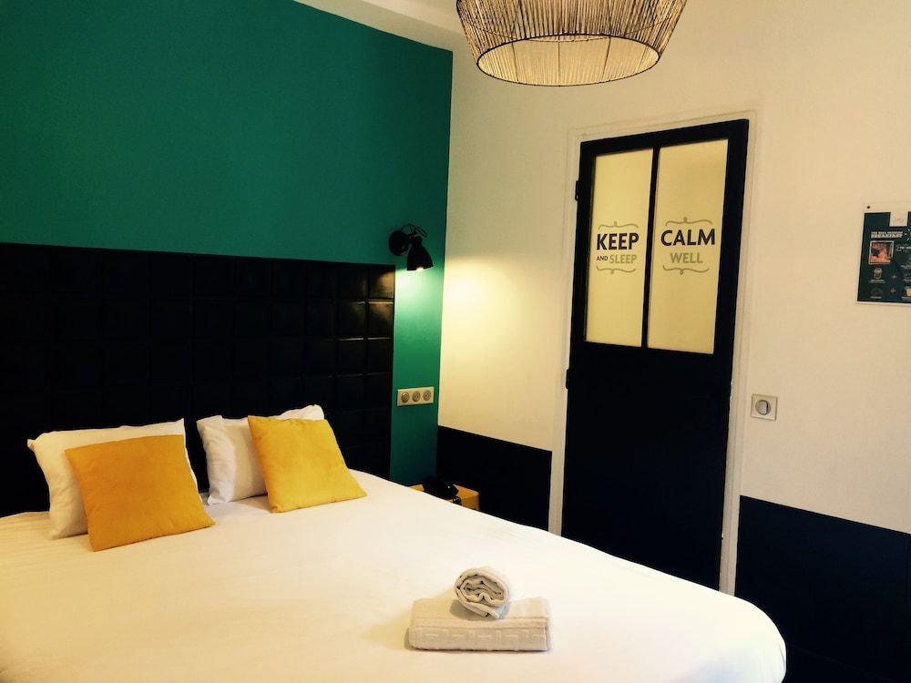 undefined Arty Paris Porte de Versailles by River - Hostel