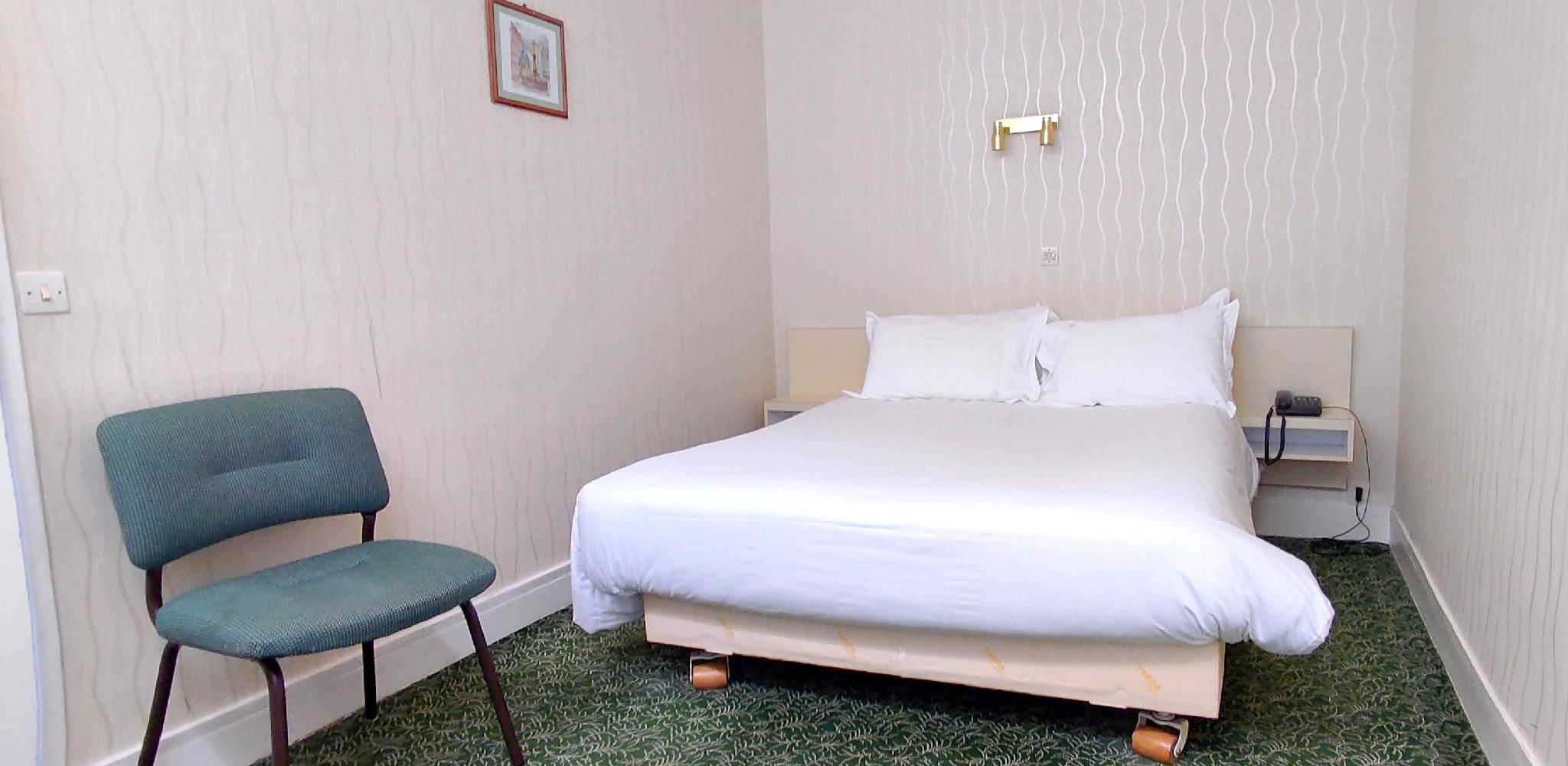 Grand Hôtel du Havre Classic Double Bed 2