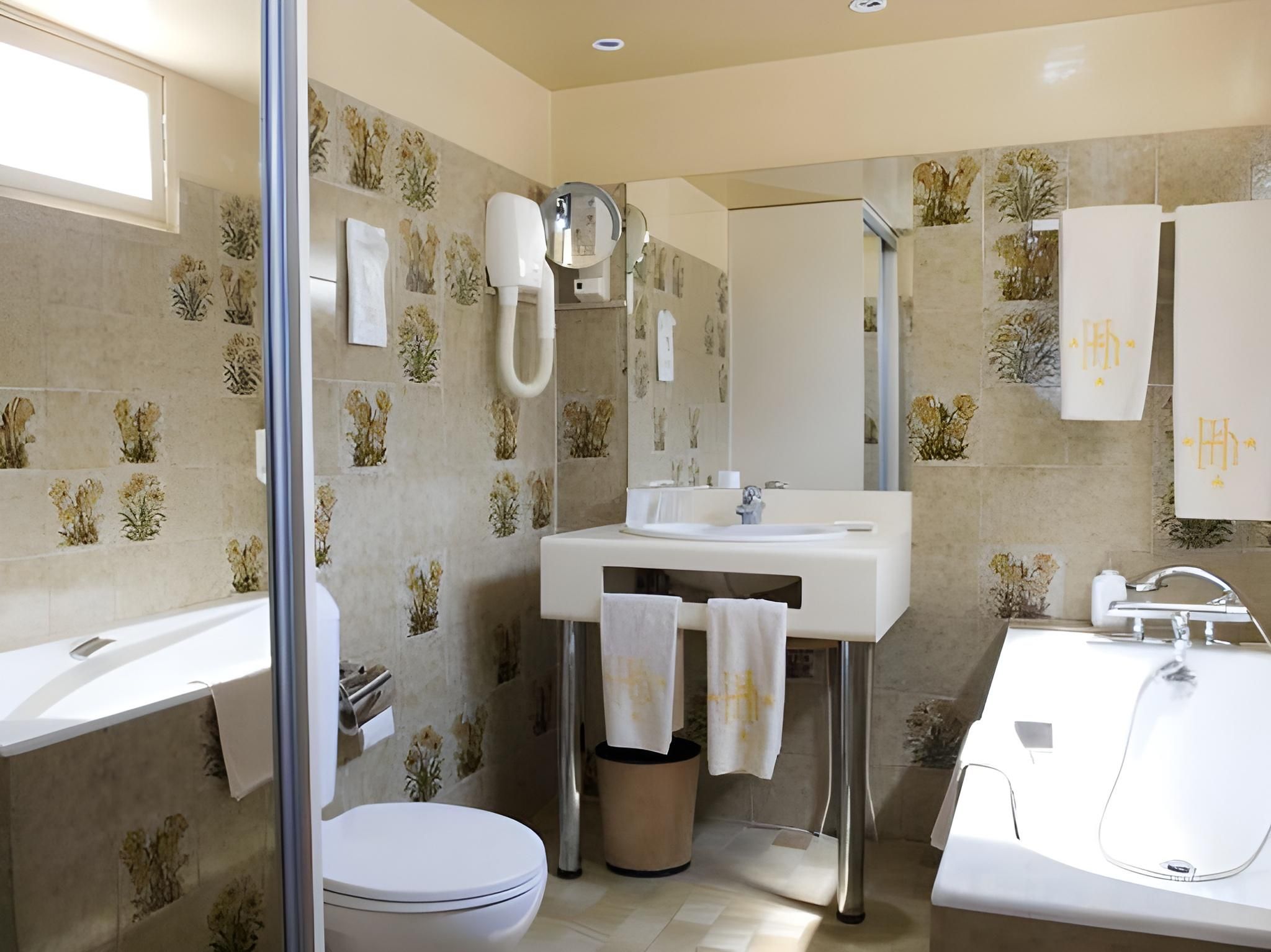 Grand Hôtel du Havre Classic Double Bed 3