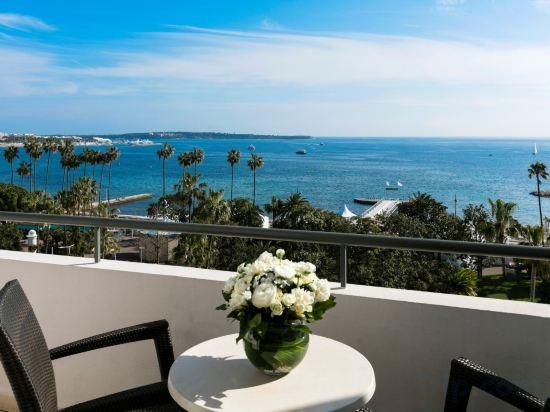 Deluxe  Suite Sea View