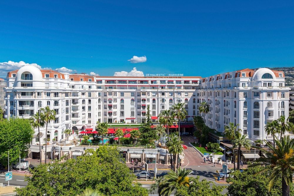 undefined Hôtel Barrière Le Majestic Cannes 5
