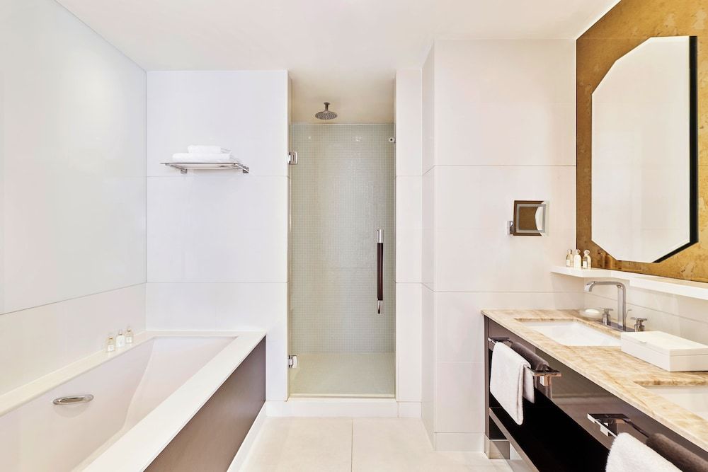 undefined Hôtel Barrière Le Majestic Cannes 9