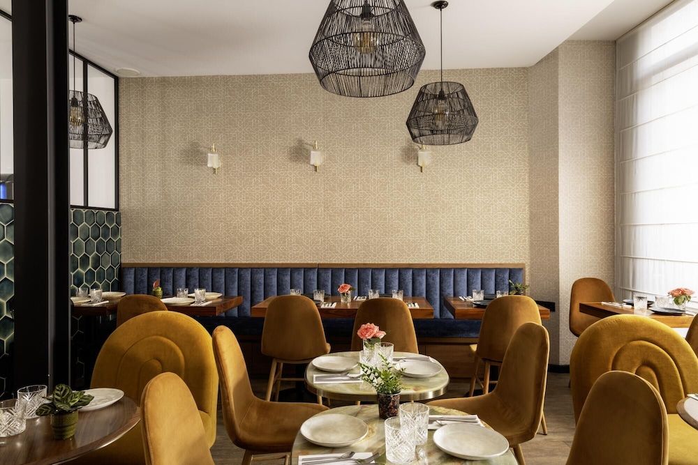 undefined Maxim Opéra 10