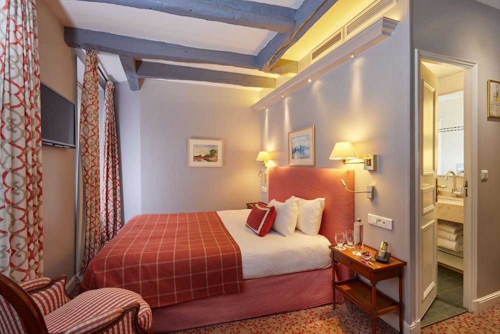 Classic Single Room