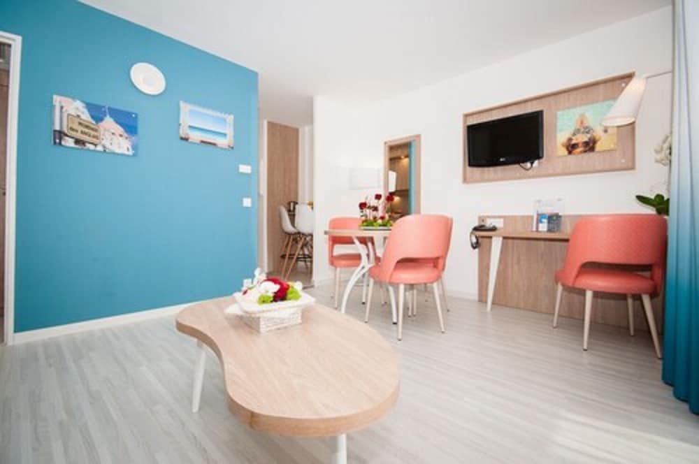 Residhome Nice Promenade Apartment, 1 Double Bed with Sofa bed, Balcony 9