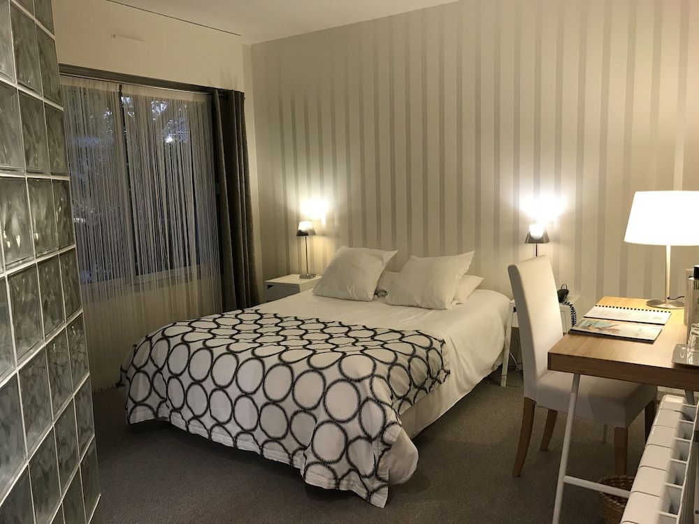 Carnac Lodge Hotel & Spa