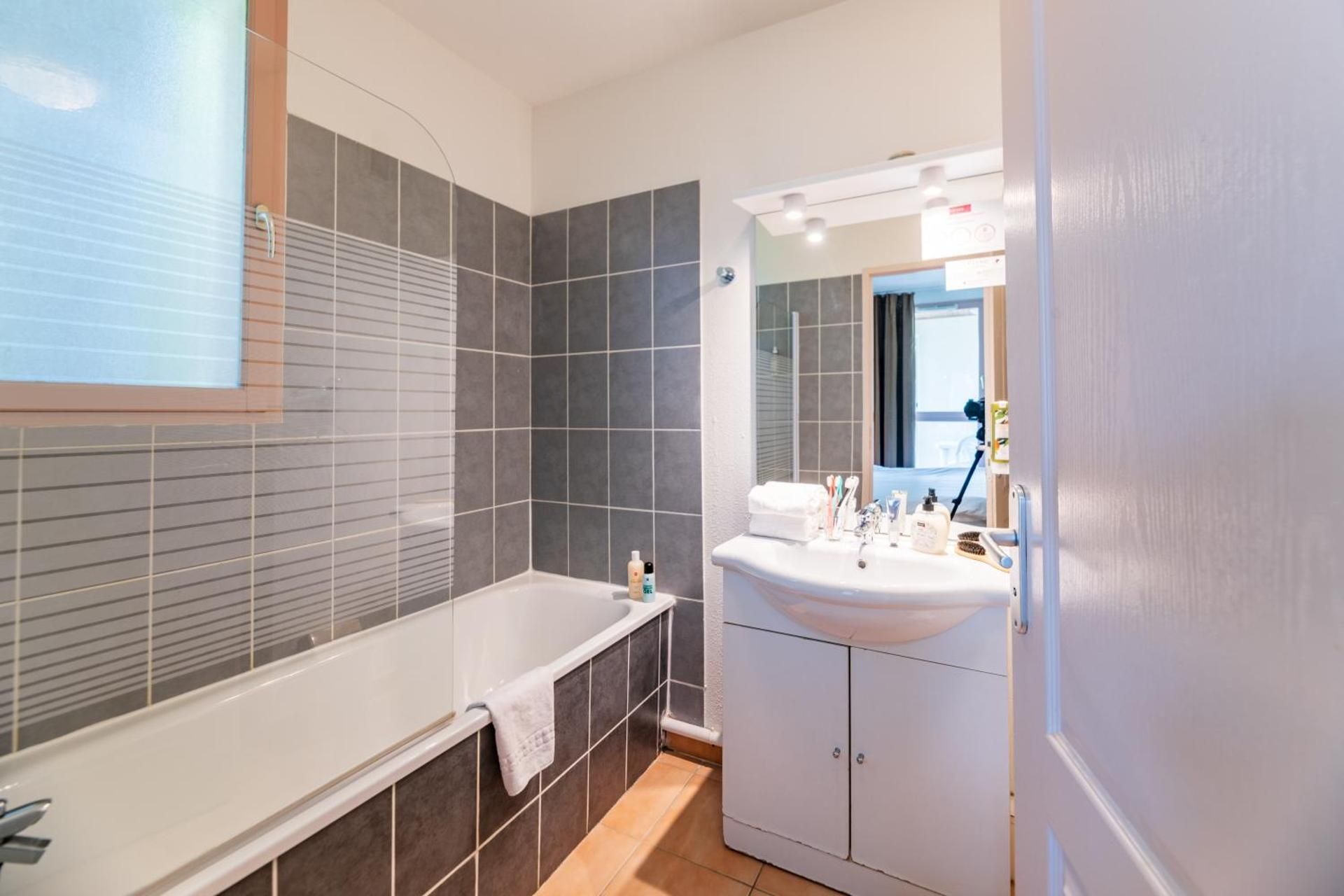 Superior Family Apartment with kitchenette