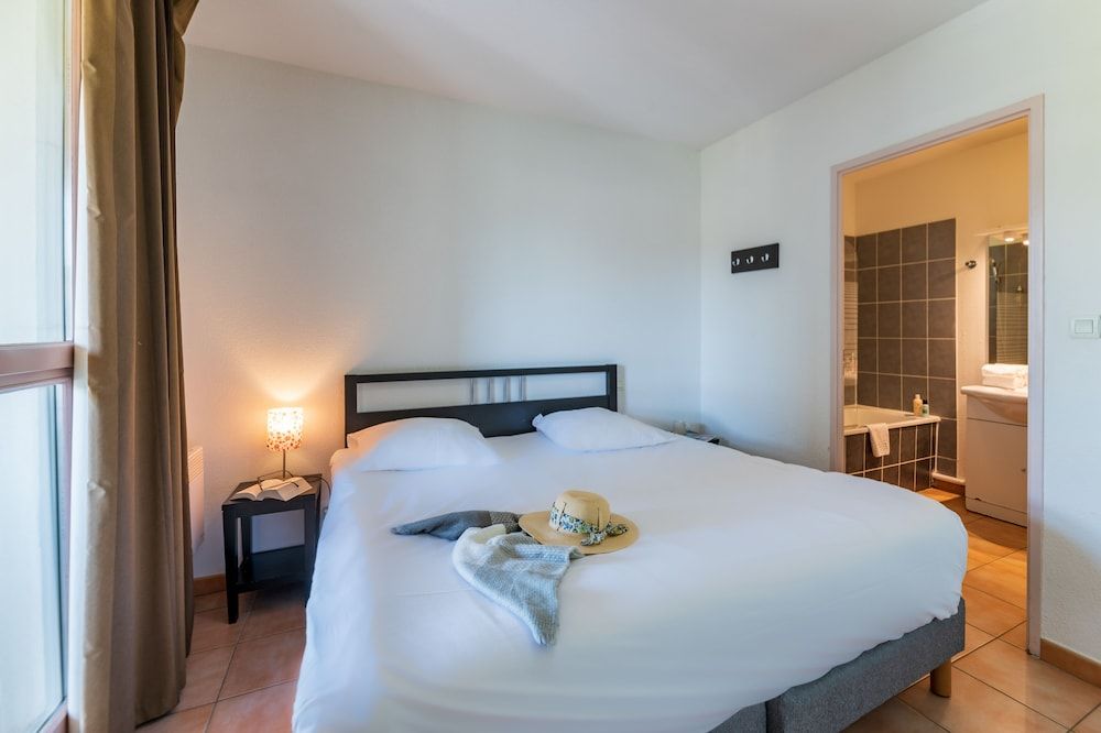 Cerise Carcassonne Sud Standard Family Apartment