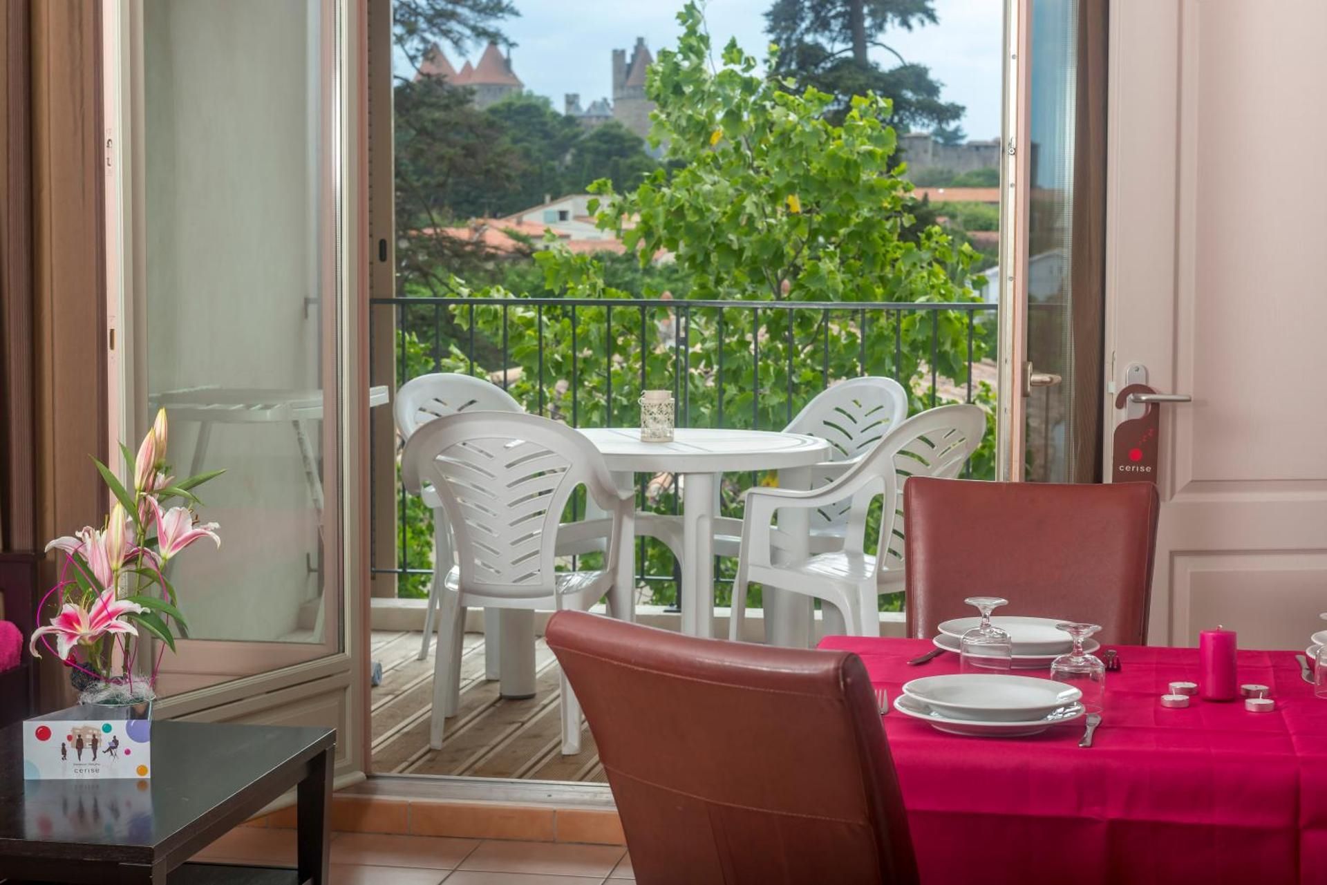 Comfort Apartment with kitchenette and balcony