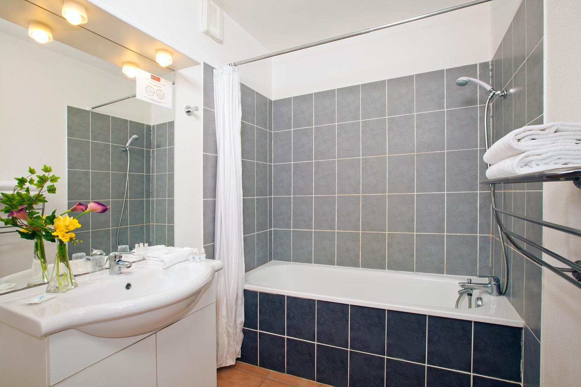 Cerise Carcassonne Sud Superior Apartment 5