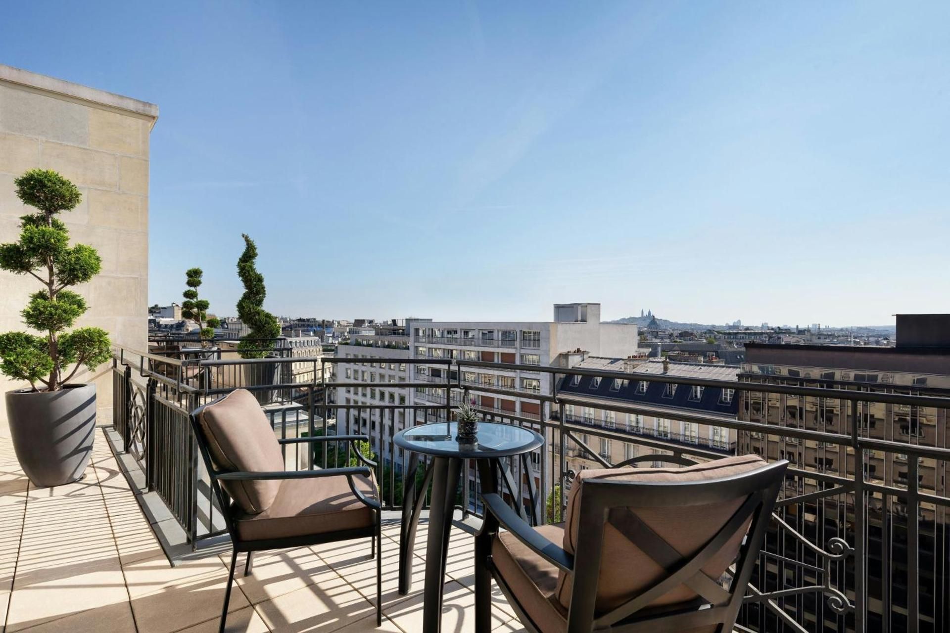Art Deco Super King Balcony, Guest room, 1 Super King, City view