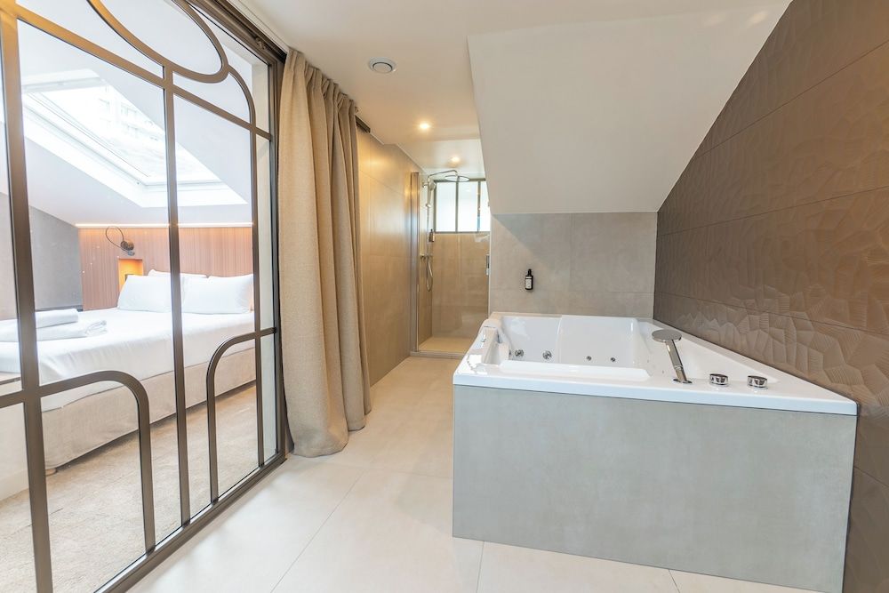 Atypik Hôtel Suite 4