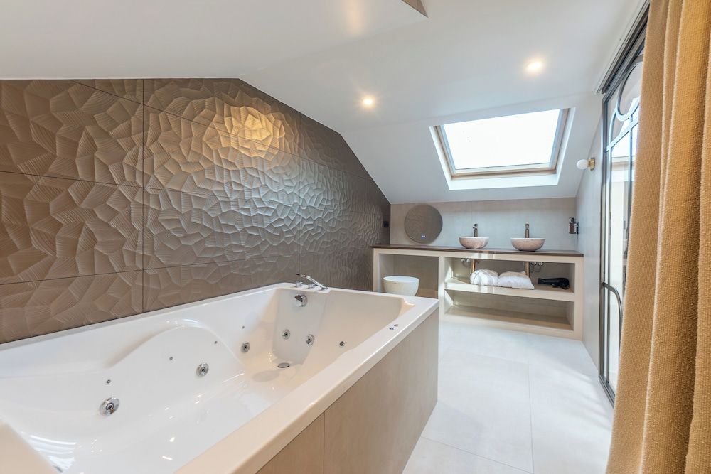 Atypik Hôtel Suite 7