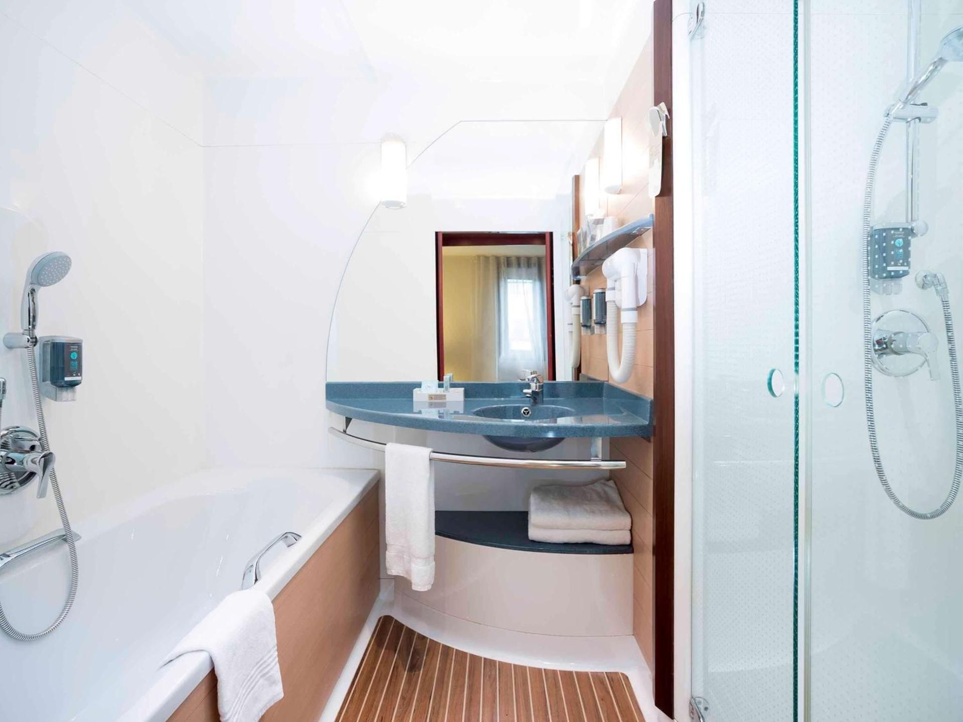 undefined Novotel Suites Paris Montreuil Vincennes 6