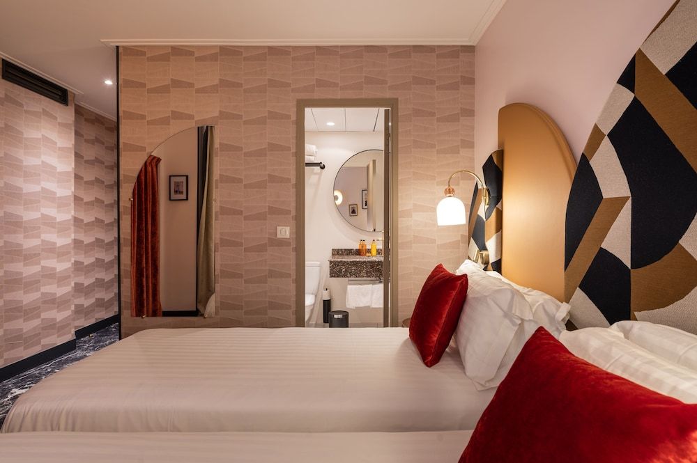 undefined L'Hôtel Royal Saint Germain 4