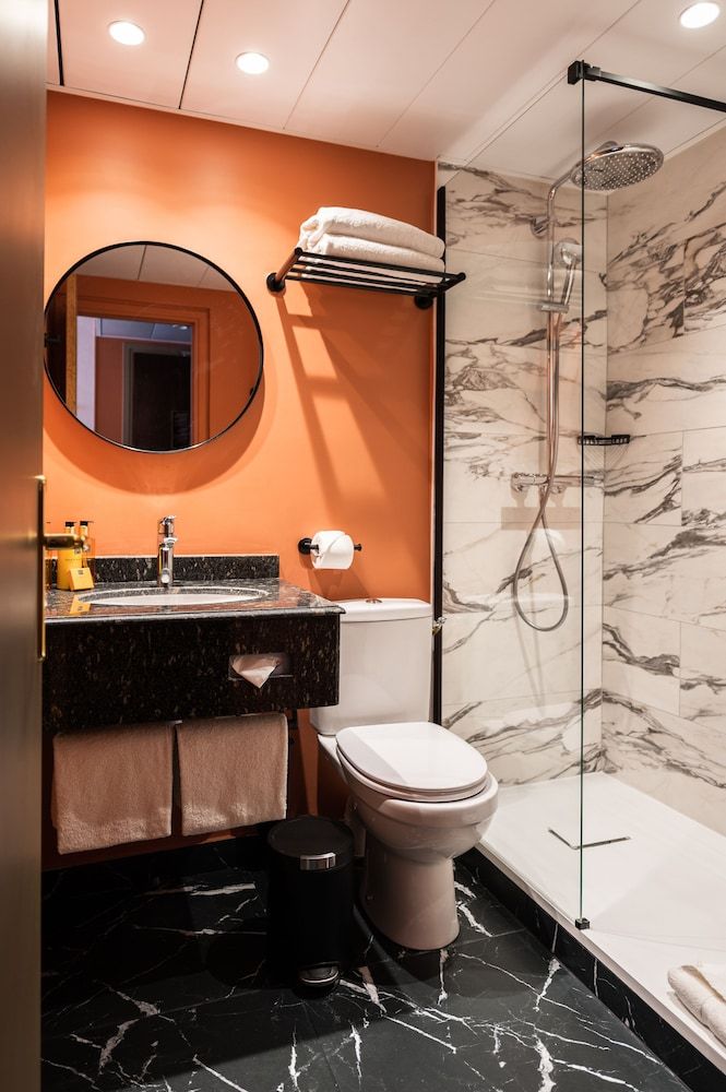 L'Hôtel Royal Saint Germain Standard Twin Room 3