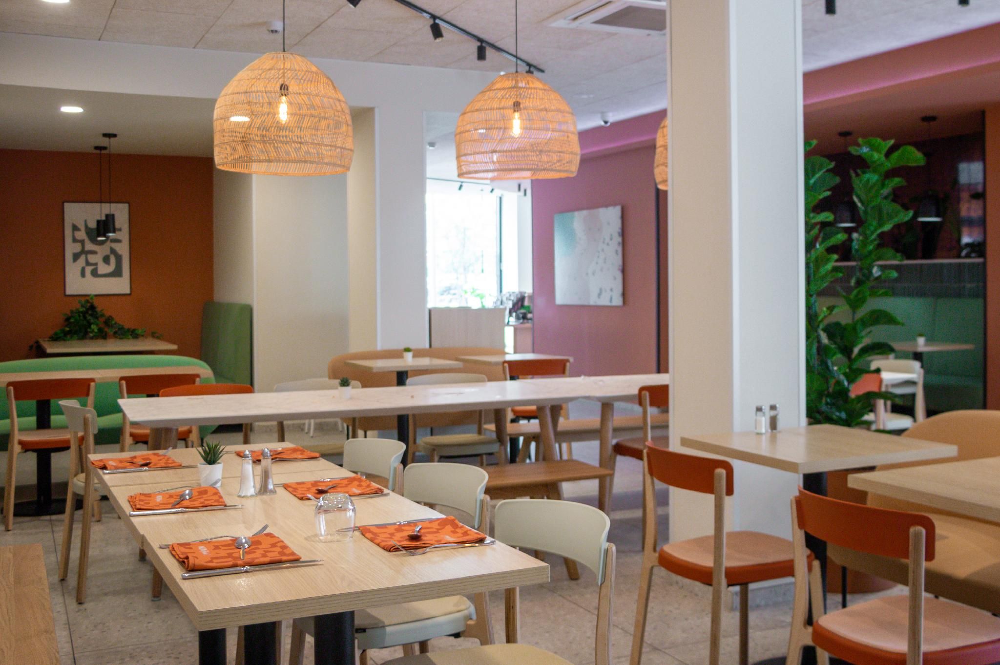 undefined ibis Styles Marseille Palais des Congrès Vélodrome 7