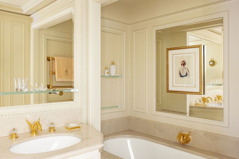 Ritz Paris Grand Deluxe Room 3
