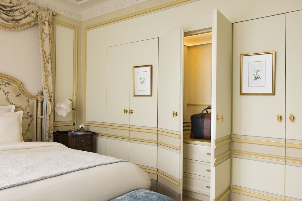 Ritz Paris Grand Deluxe Room 6