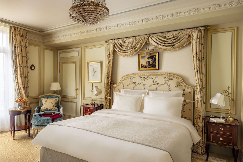 Ritz Paris Executive Room