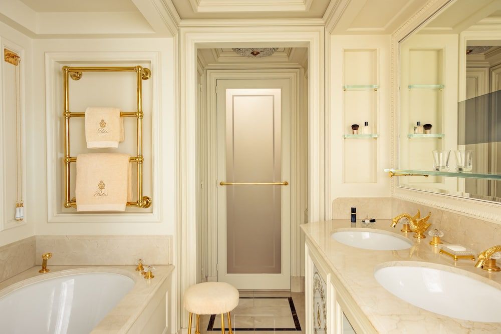 Ritz Paris Executive Room 3