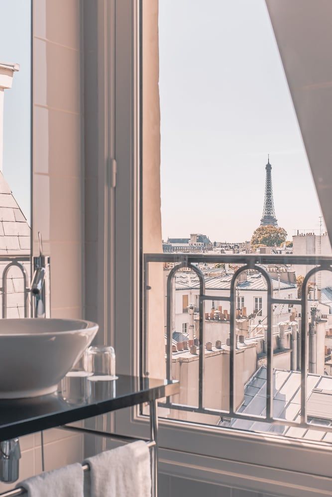 K+K Hotel Cayre Paris Spacious Eiffel Tower View 6