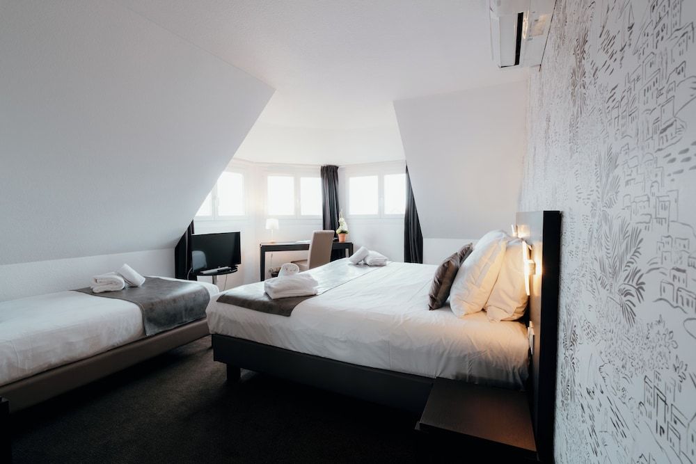 Superior Triple Room