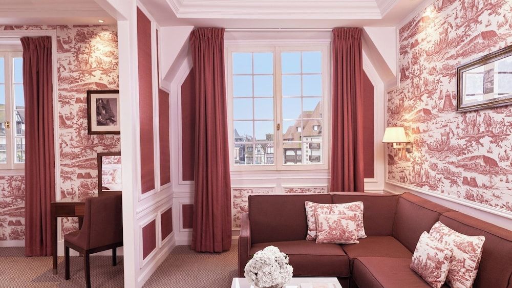 Hôtel Barrière Le Normandy Deauville Junior Suite 3