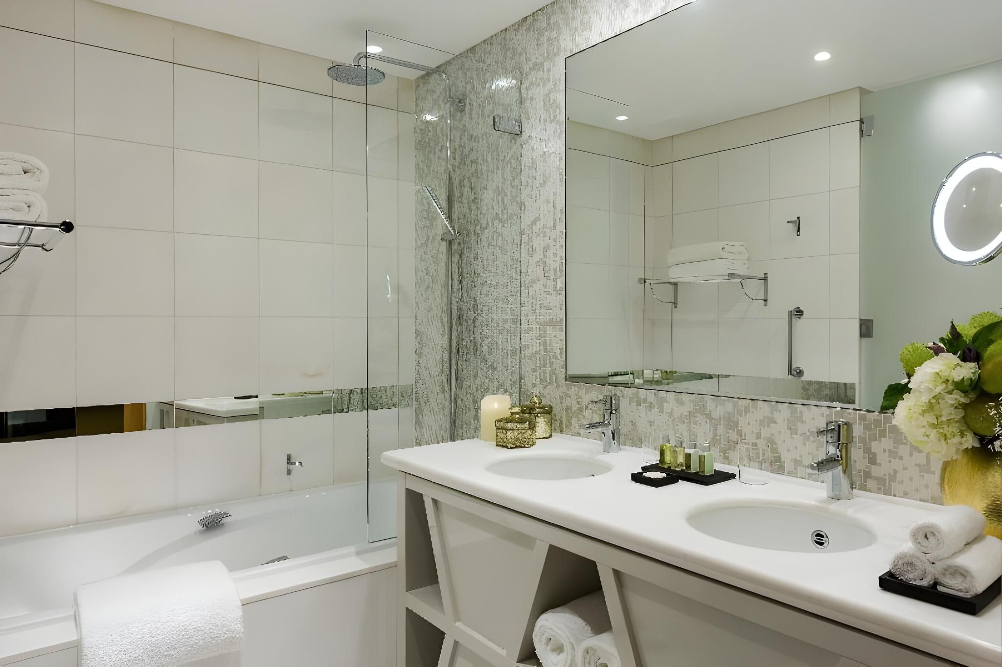 undefined La Clef Tour Eiffel Paris by The Crest Collection 8