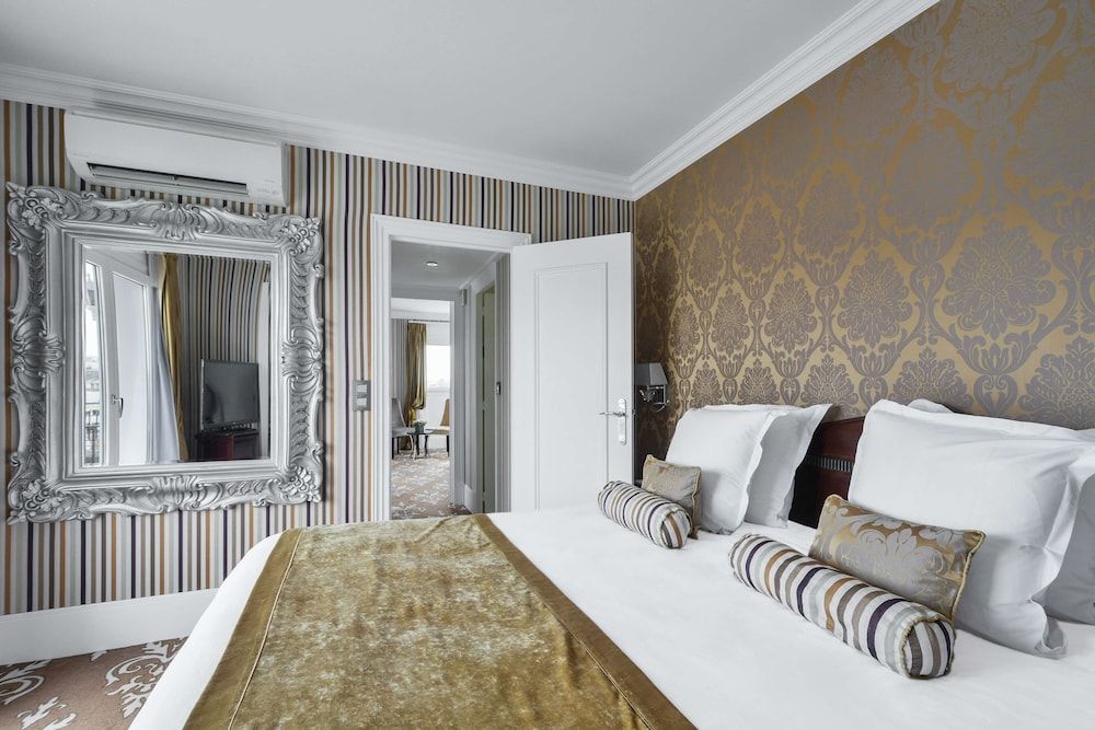 Suite, 1 King Bed (Rooftop)