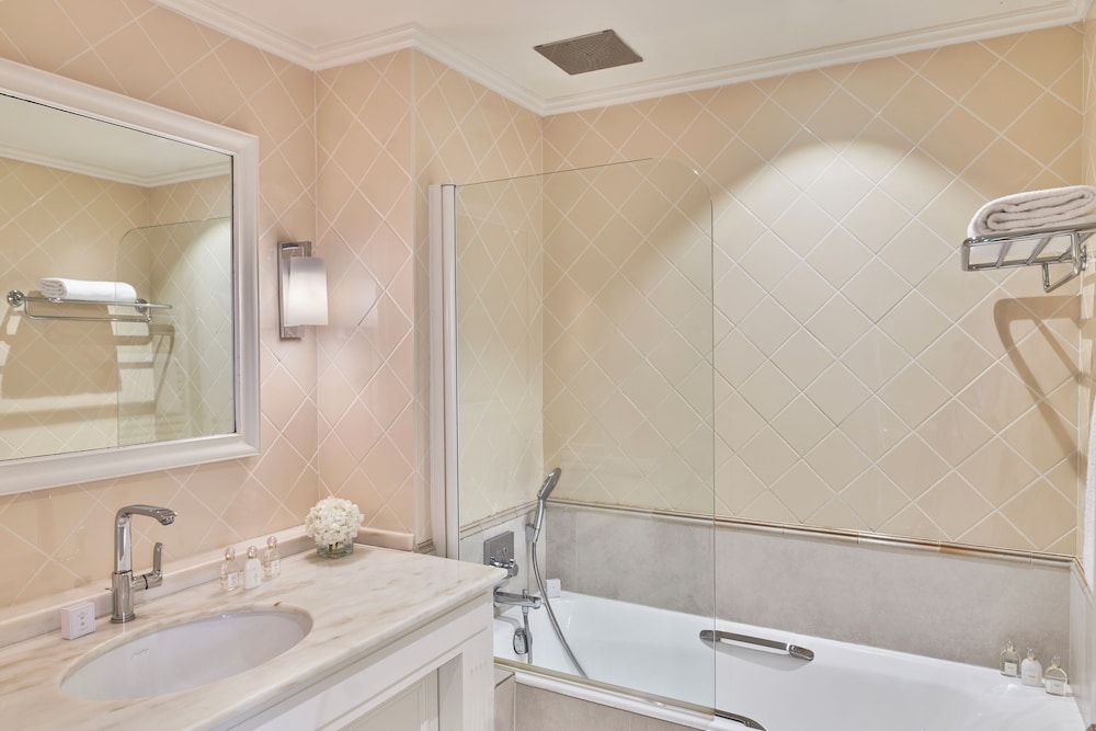 Superior Room, 1 Double Bed, City View