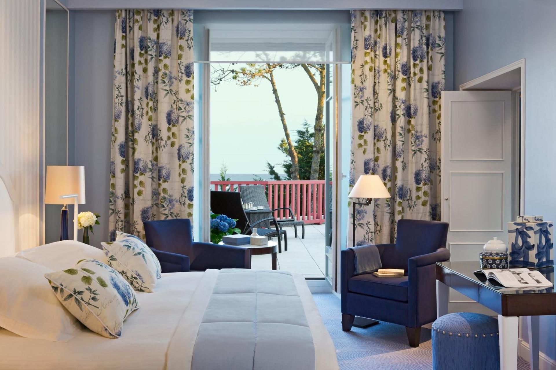 Prestige Suite with Terrace and Sea View