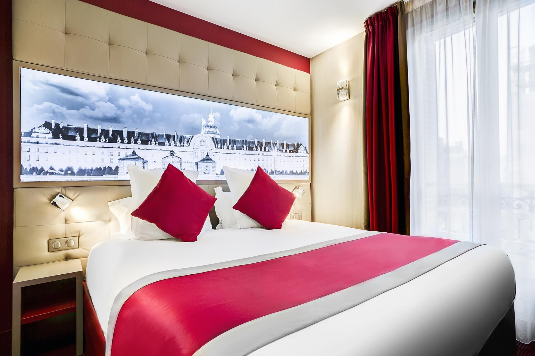 1 Queen Bed, Nonsmoking, Standard Room, Twin Beds On Request