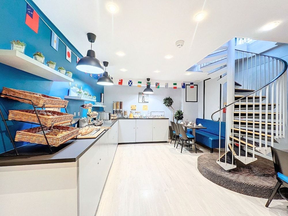 undefined Best Western Nouvel Orléans Montparnasse 9