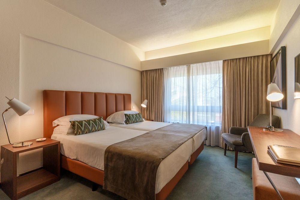 Dom Goncalo Hotel & Spa Classic Single Room 4