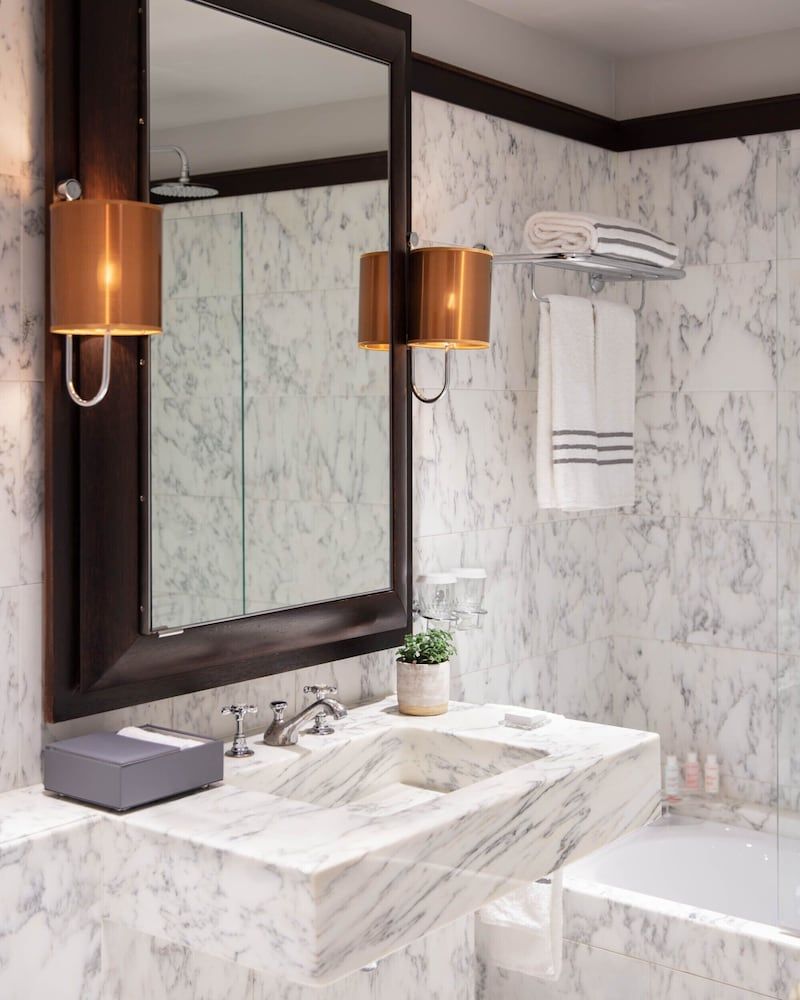 Hotel Lancaster Superior Room 6