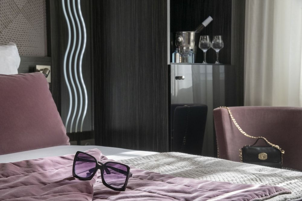 BW Premier Collection Mondial Superior Double Room, City View 7