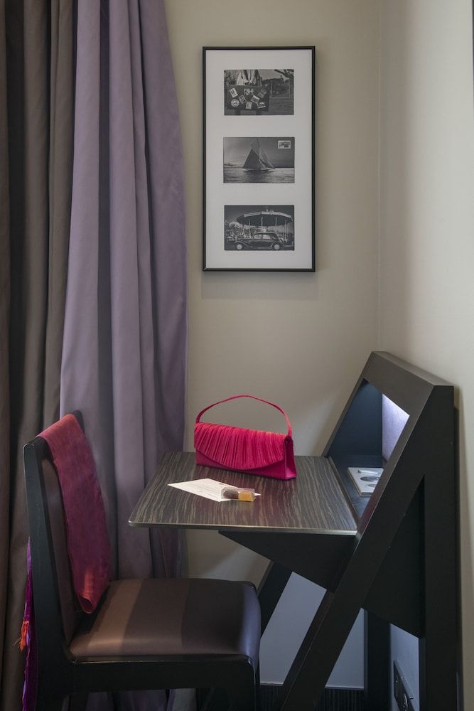 BW Premier Collection Mondial Superior Double Room, City View 13