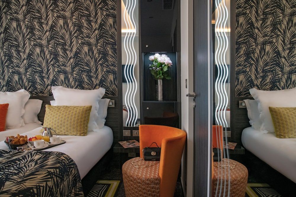 undefined BW Premier Collection Mondial 5