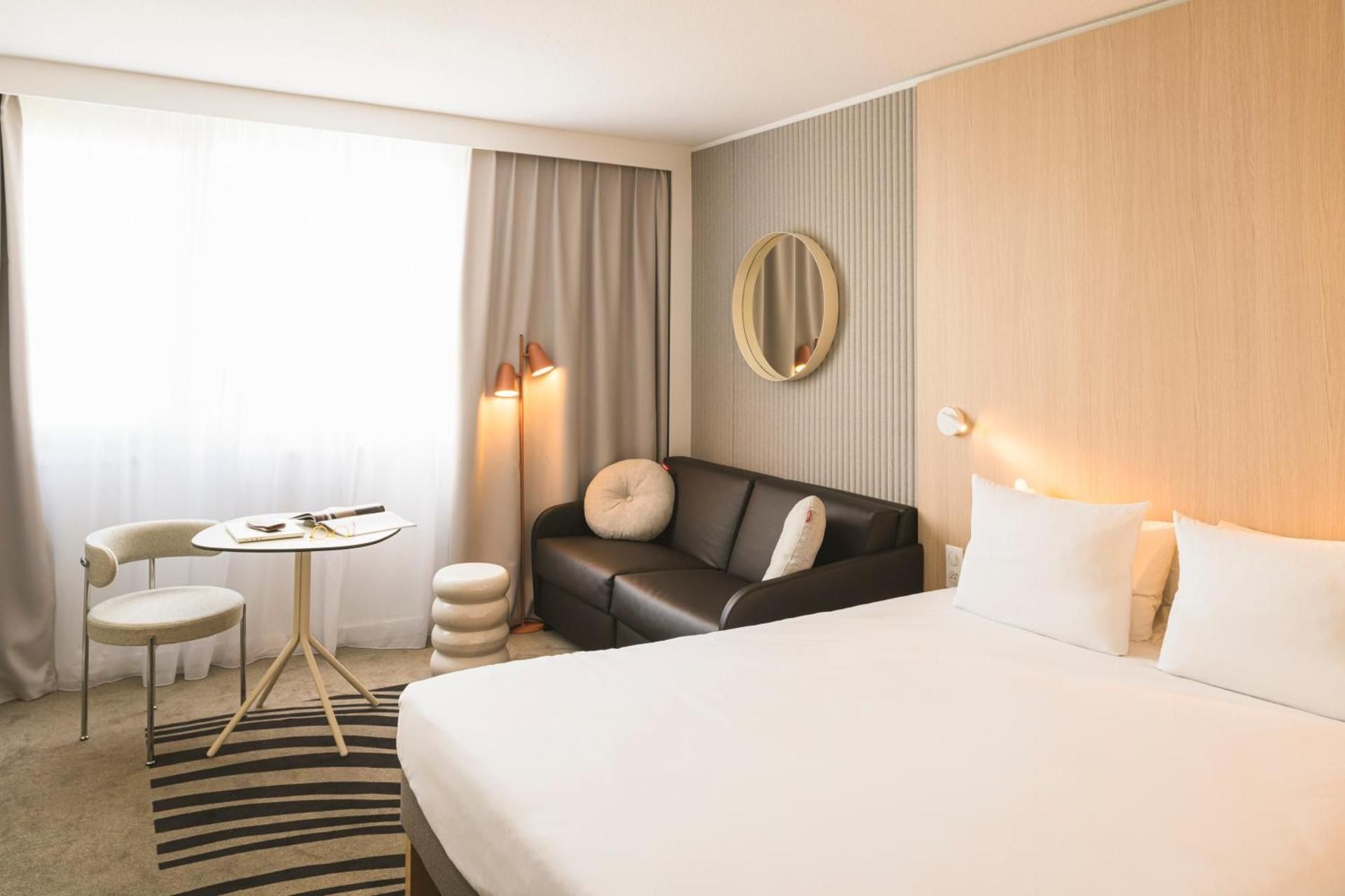 Superior Room with 1 queensize bed