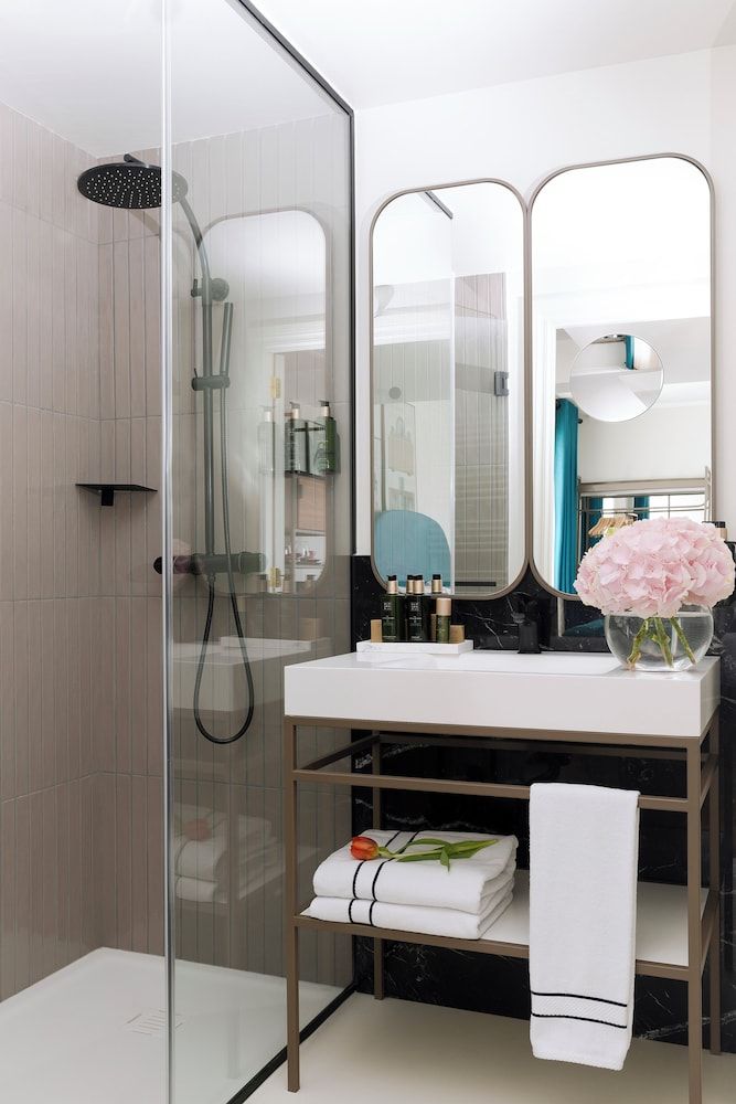 undefined Villa Marquis a Member of Melia Collection Tour Eiffel 10