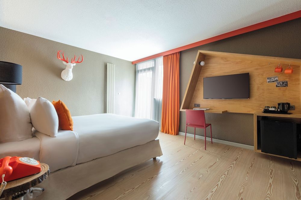 Hôtel Les Aiglons Chamonix Double Room, Accessible