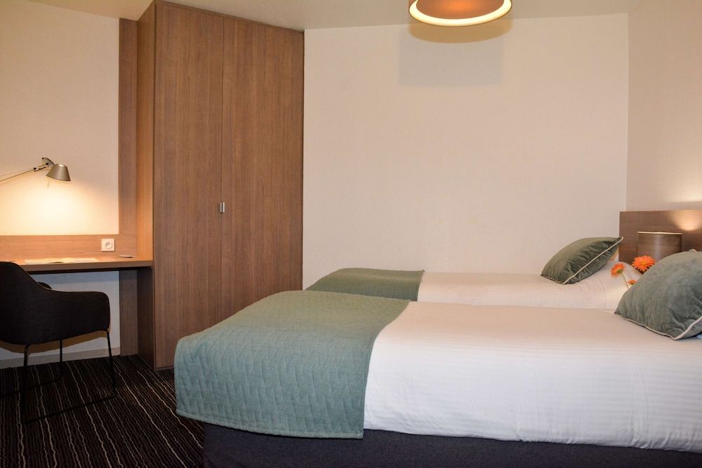 Family Room, Multiple Beds, Non Smoking