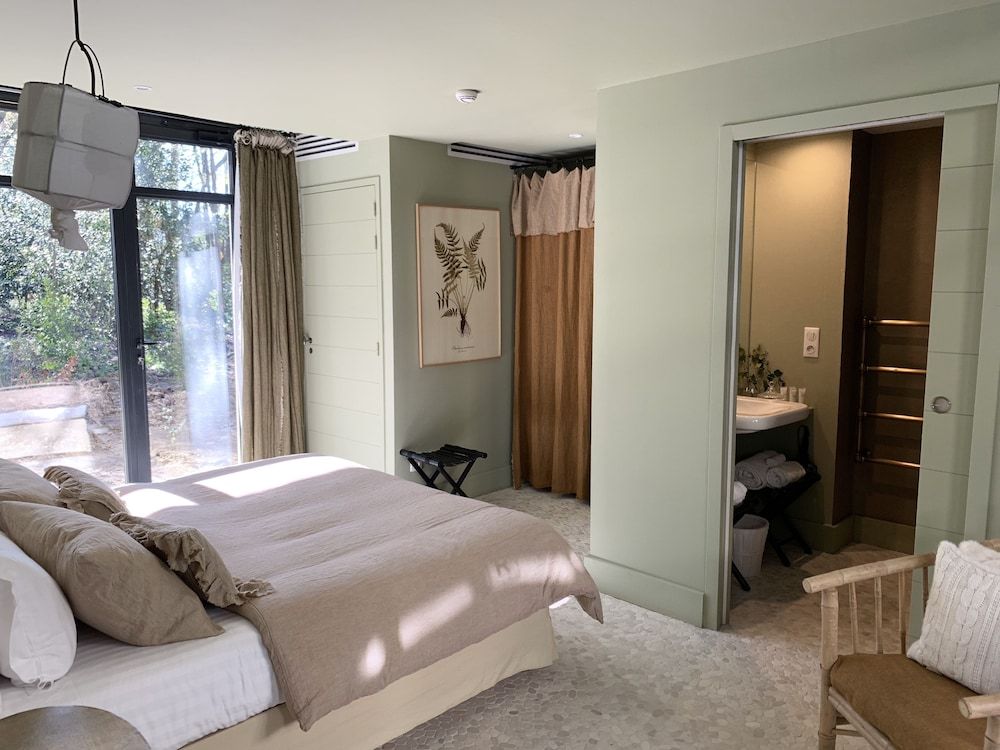 Suite, Accessible (Le Sousbois)