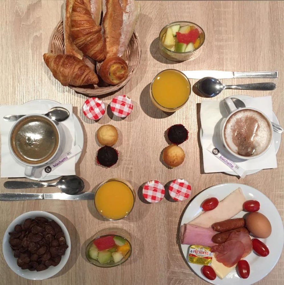undefined Hotel Viator Paris - Gare de Lyon 9