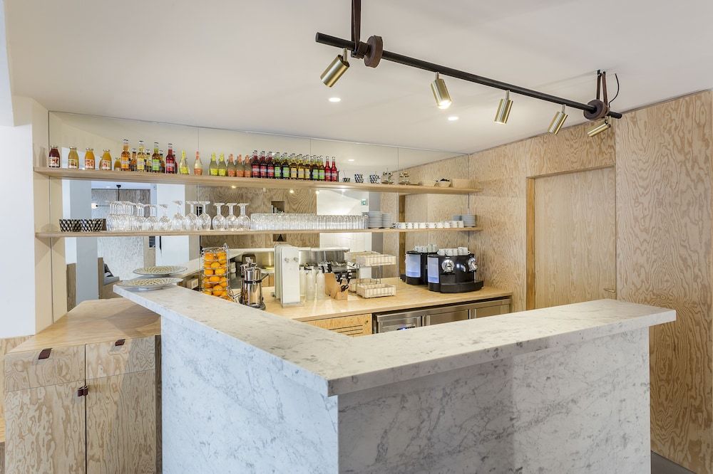 undefined Hôtel Montholon Paris 8