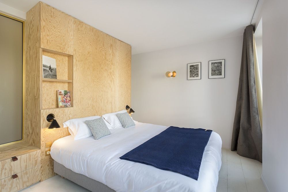 Hôtel Montholon Paris Superior Double or Twin Room 2